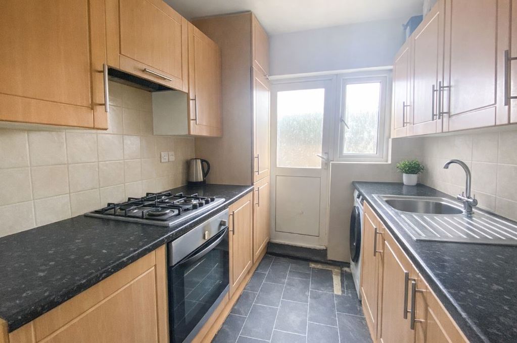 Property photo 2 of 8 Photo 2