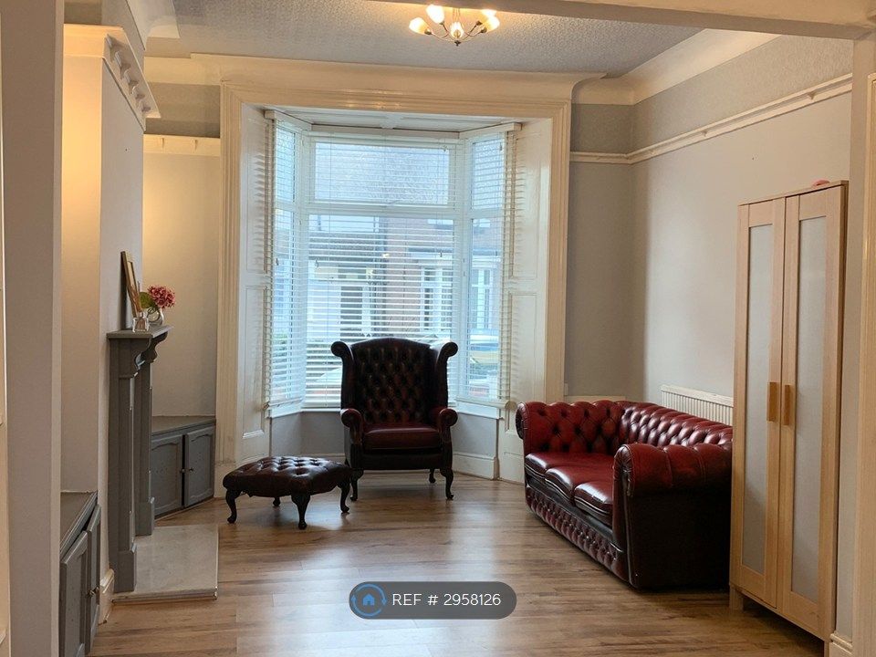 Property photo 1 of 5