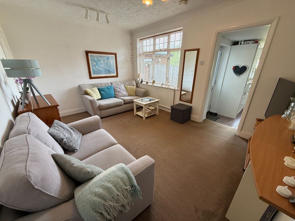 Property photo 3 of 11 4007062