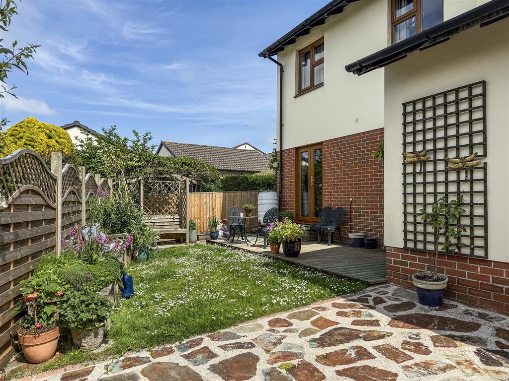 Property photo 2 of 16 Img_0108.Jpg