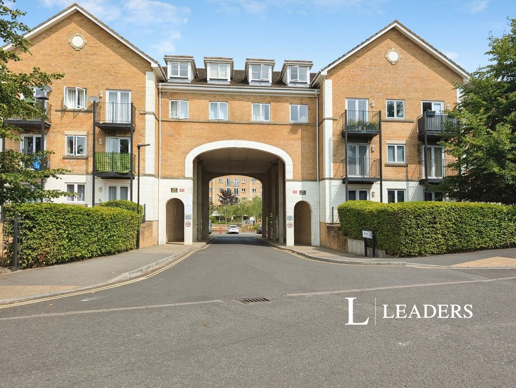 Property photo 1 of 14 Pbox-Img.Jpg