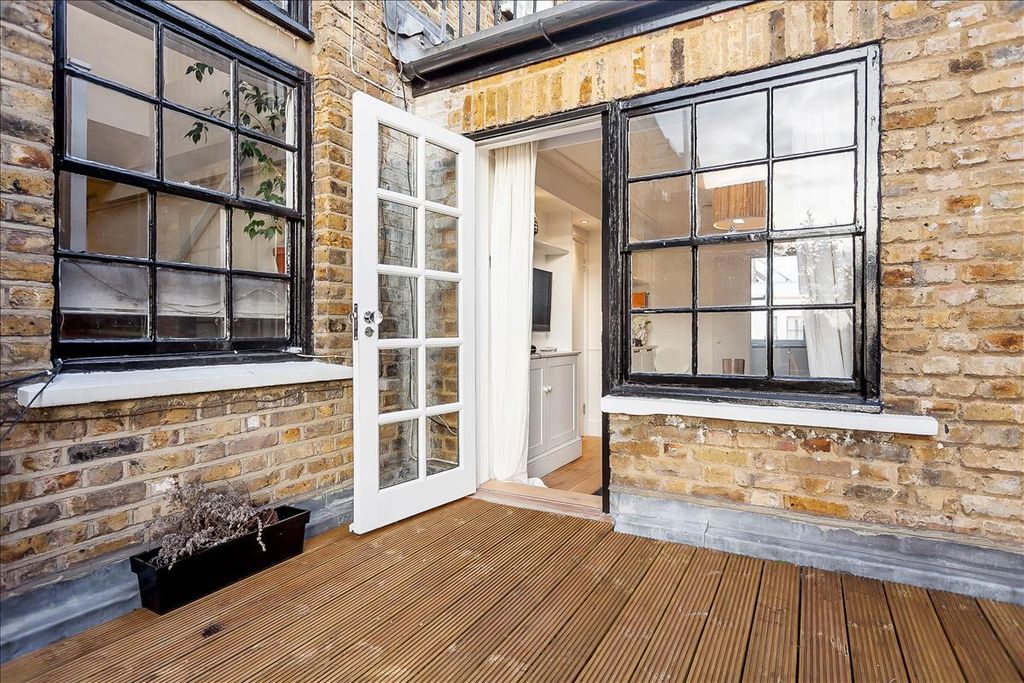 Property photo 3 of 7