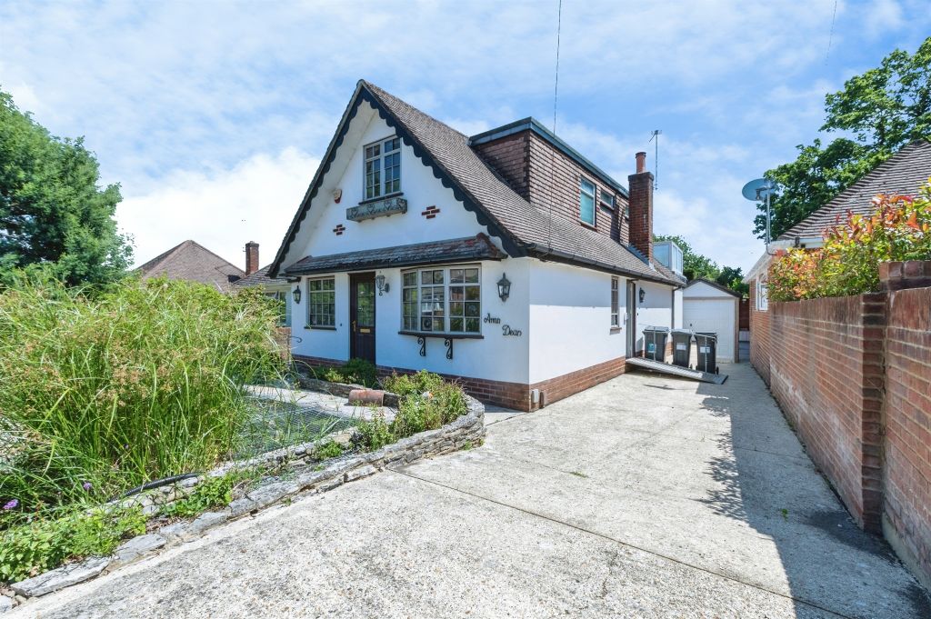 Property photo 1 of 16