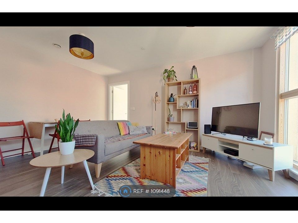 Property photo 3 of 10 Living Area