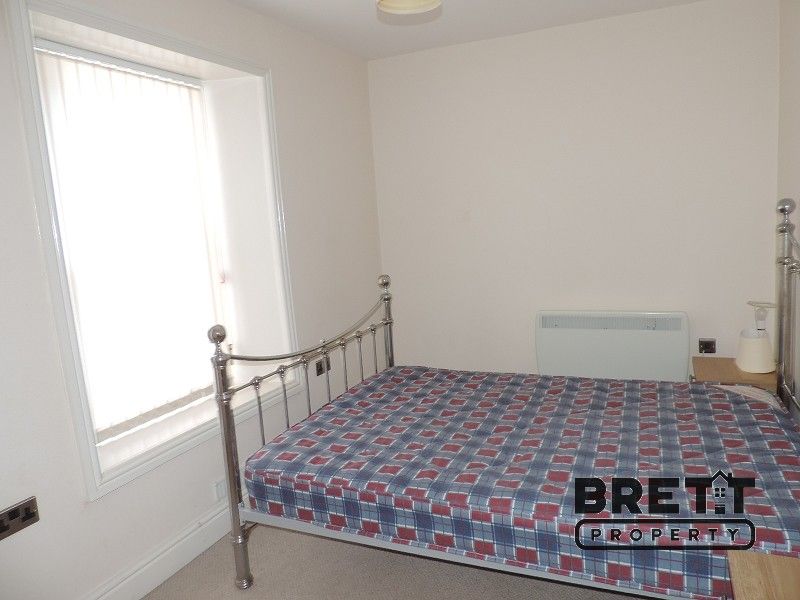Additional image 12 of 6 bed flat for sale4 Victoria Road, Milford Haven, Pembrokeshire. SA73