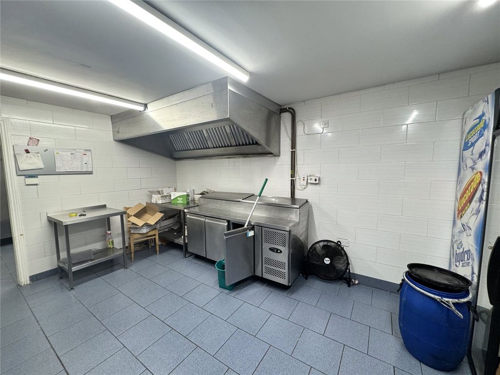 Property photo 3 of 8 Picture No. 05