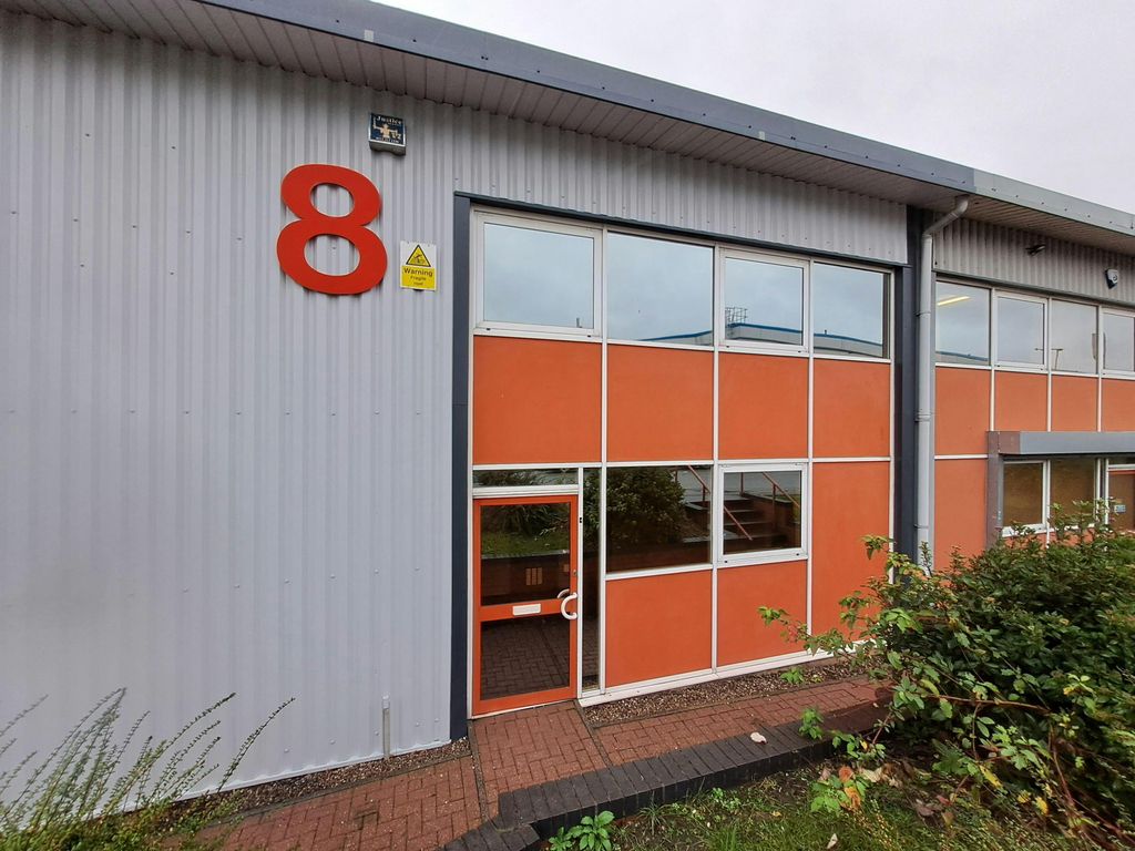 Property photo 1 of 12 1000016667.Jpg