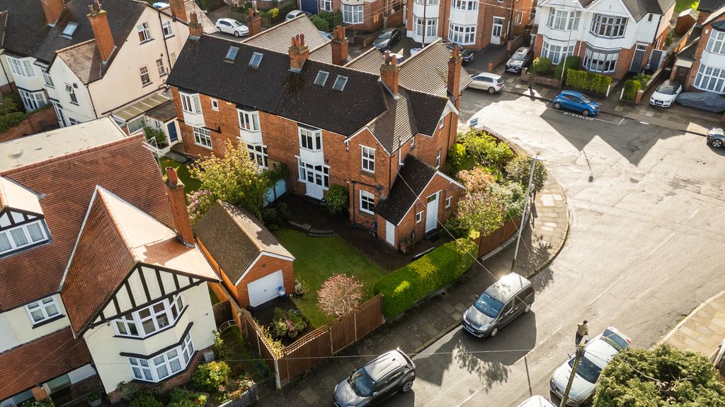 Additional image 7 of 4 bed semi-detached house for saleHolmfield Road, Leicester LE2
