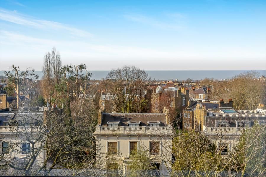 Property photo 3 of 25