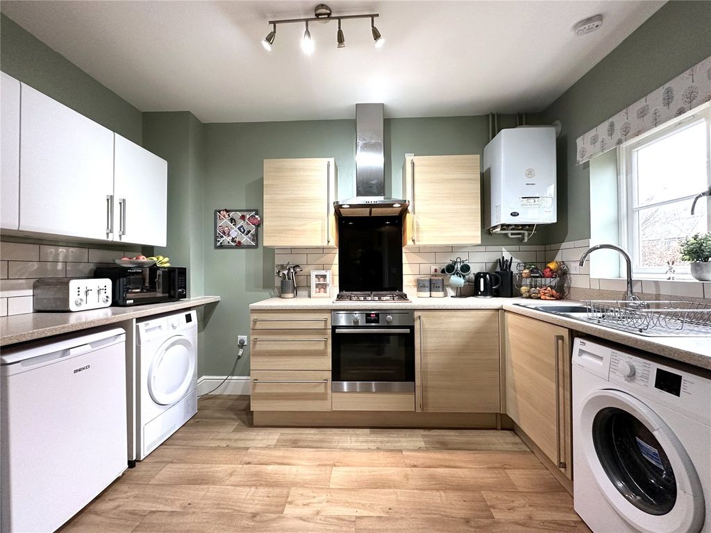 Property photo 3 of 23 Picture No. 01