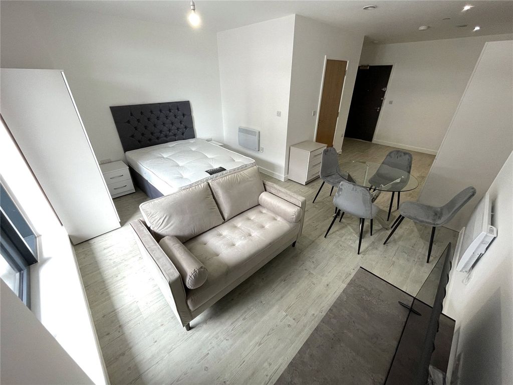 Property photo 2 of 5 Picture No. 01