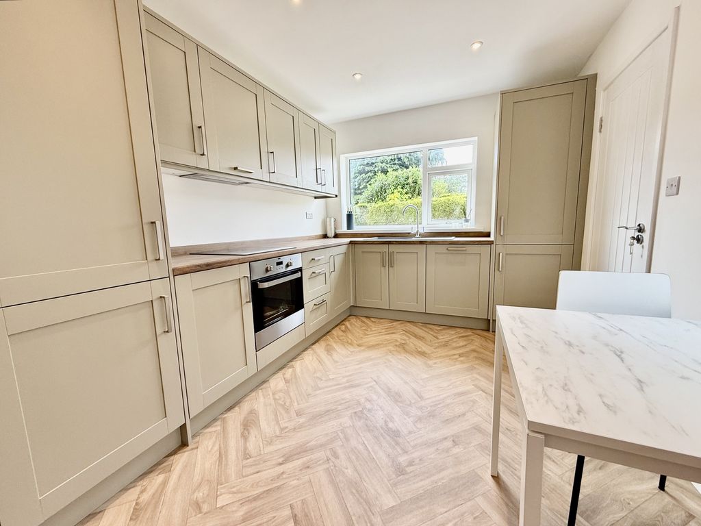 Property photo 3 of 14 Img_1232