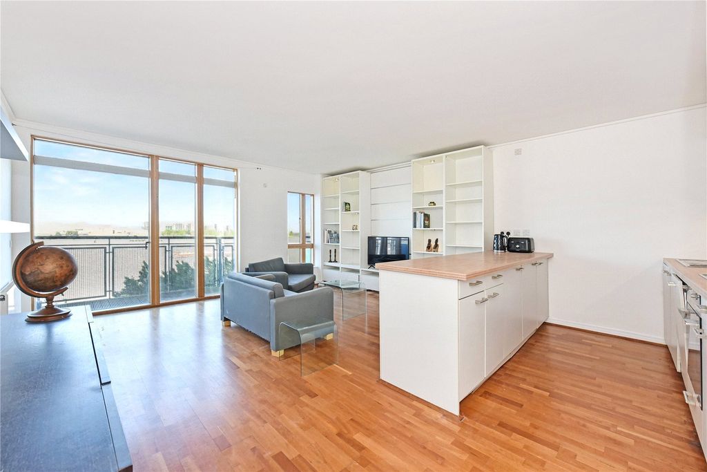 Property photo 1 of 14 Picture No. 16