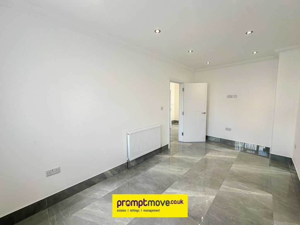 Property photo 3 of 21 Na