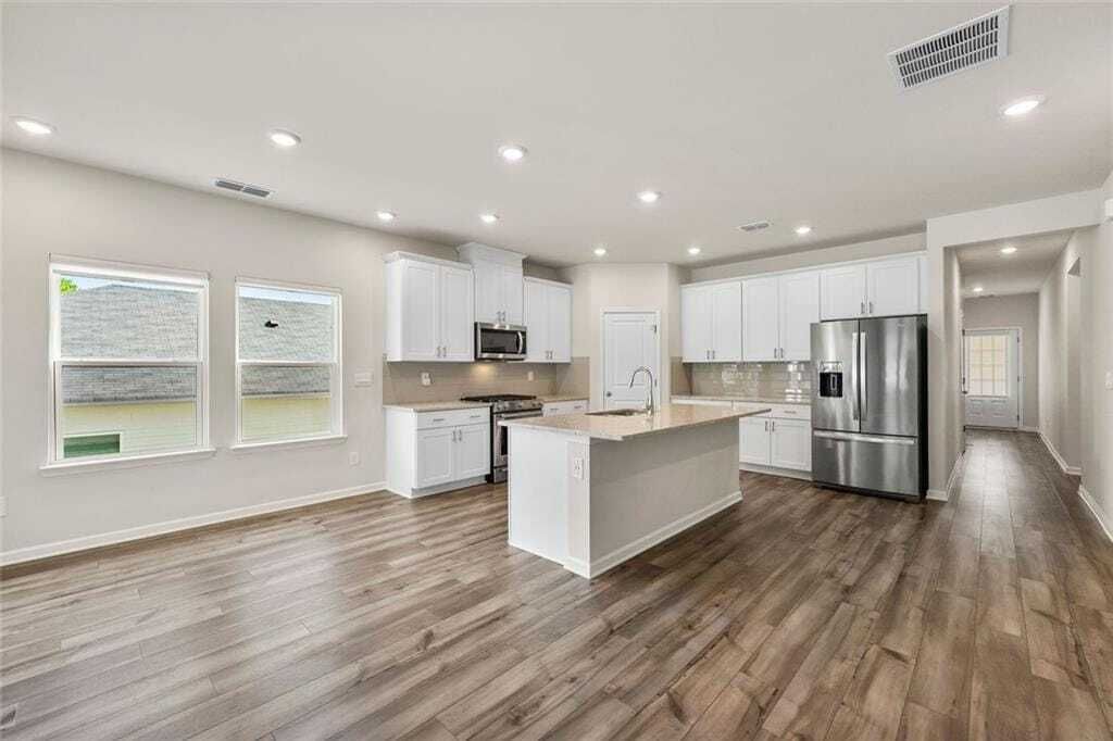 Property photo 2 of 26 <Alttext/>