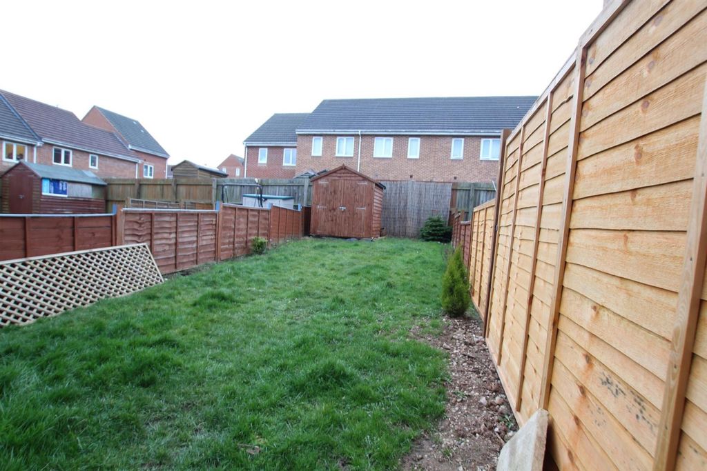 Property photo 2 of 10