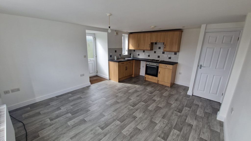 Property photo 2 of 5 Lounge