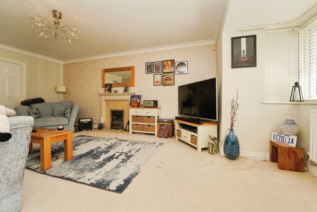 Property photo 3 of 20