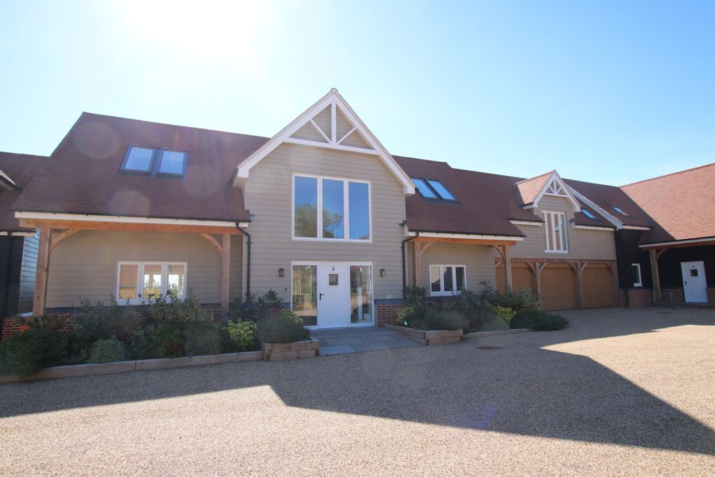 Property photo 1 of 34 Bonc