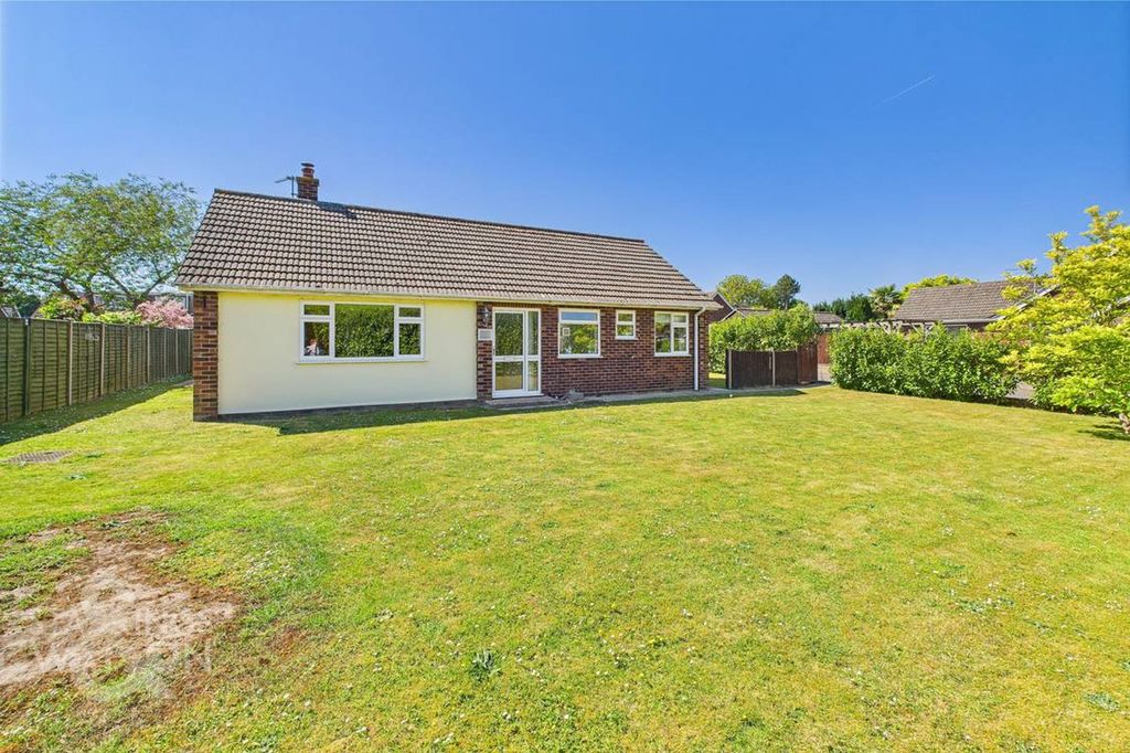 Property photo 1 of 22