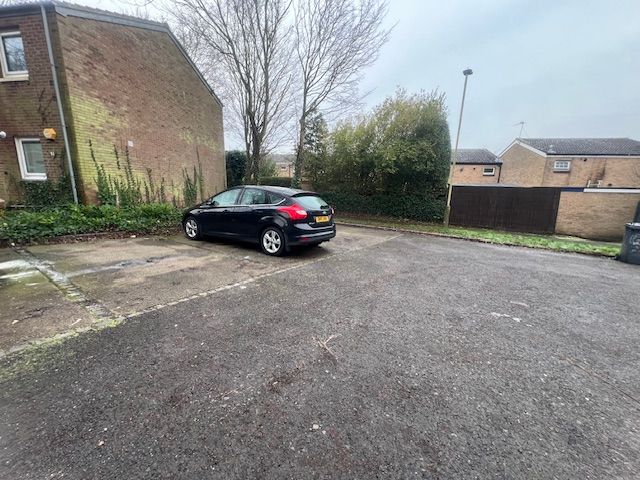 Property photo 1 of 9 Exterior