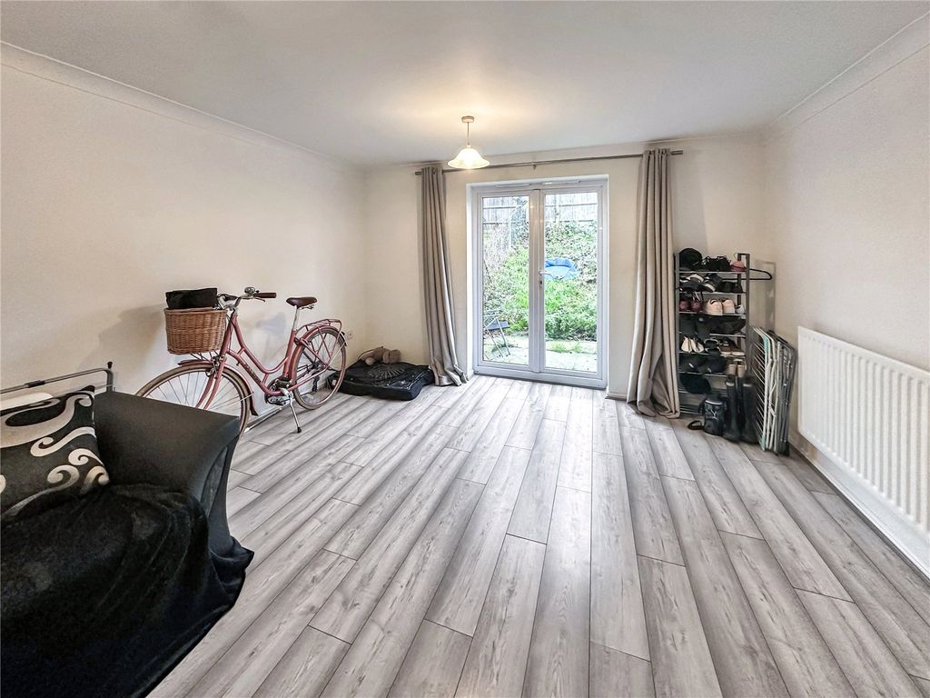 Property photo 3 of 9 Picture No. 03