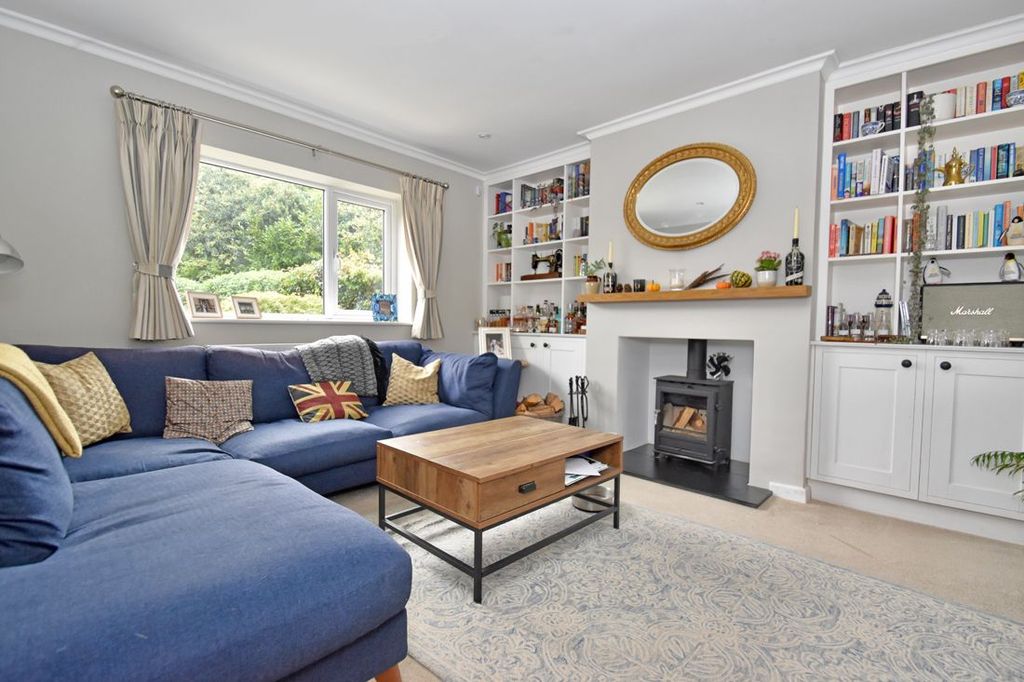 Property photo 2 of 15