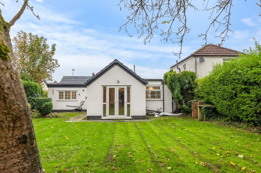 Property photo 1 of 27