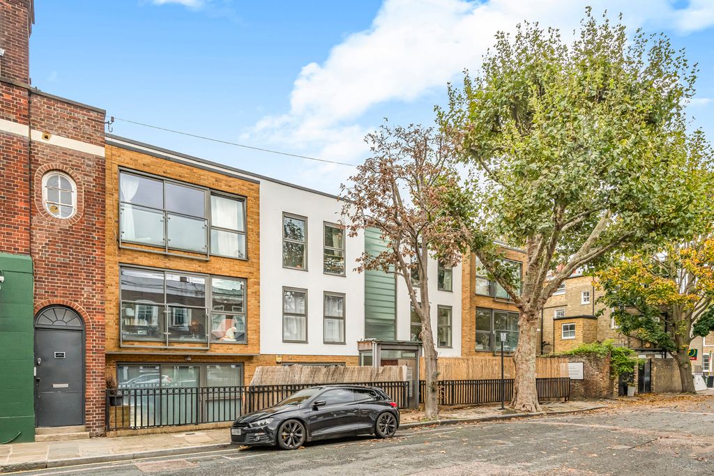 Property photo 1 of 8 Picture No. 20