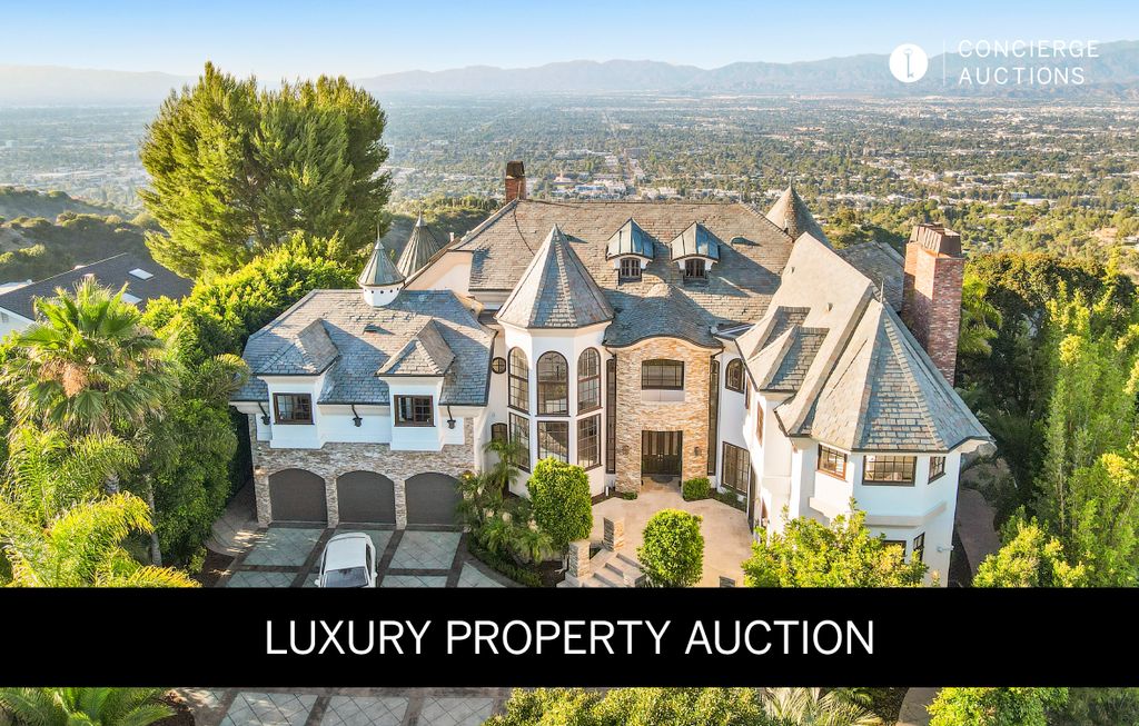 Property photo 1 of 18