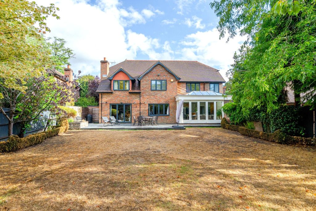 Property photo 2 of 31 Picture No. 02