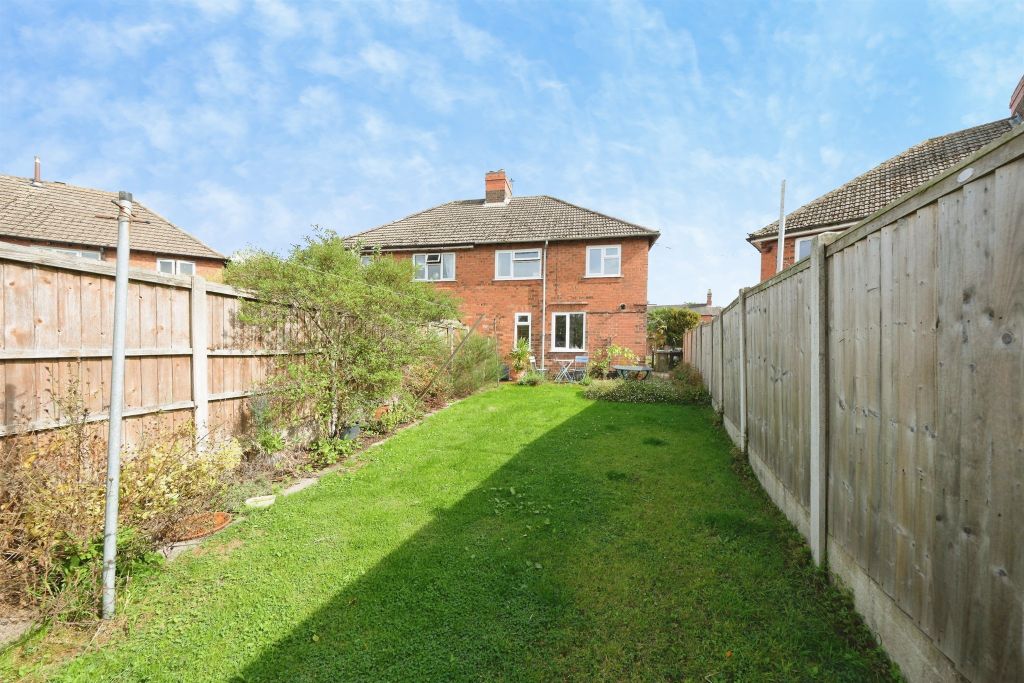 Property photo 2 of 15