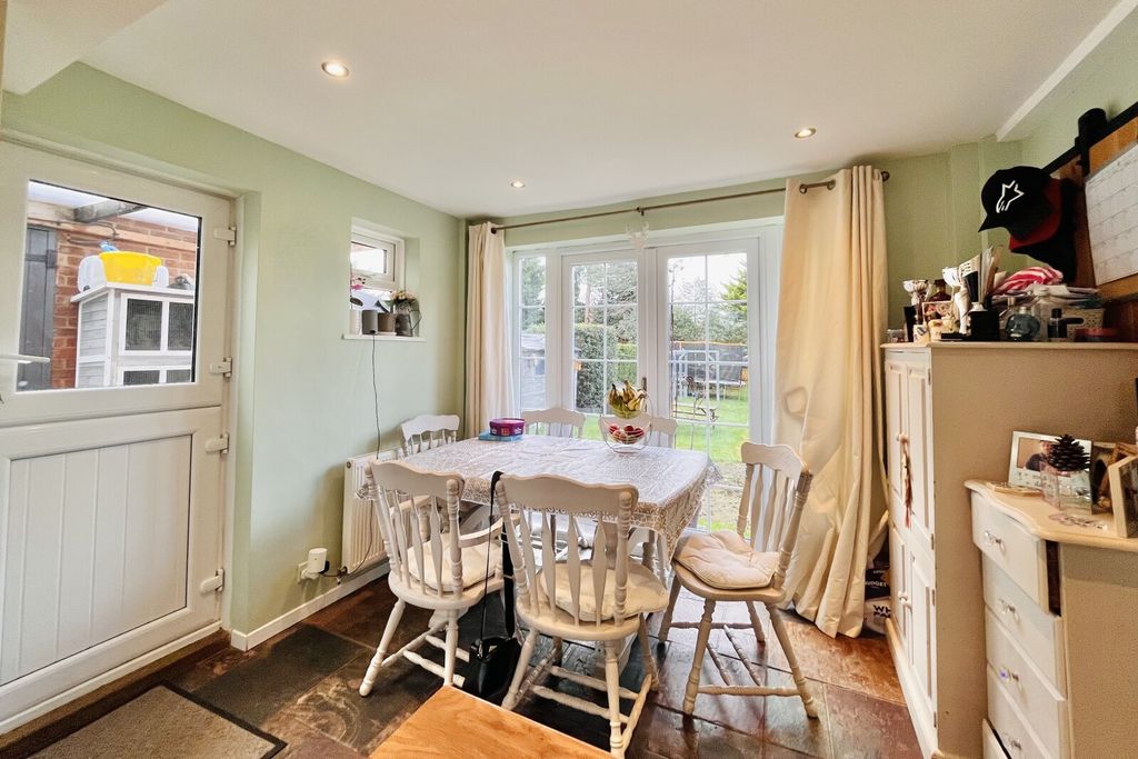 Property photo 3 of 10 Picture No. 09