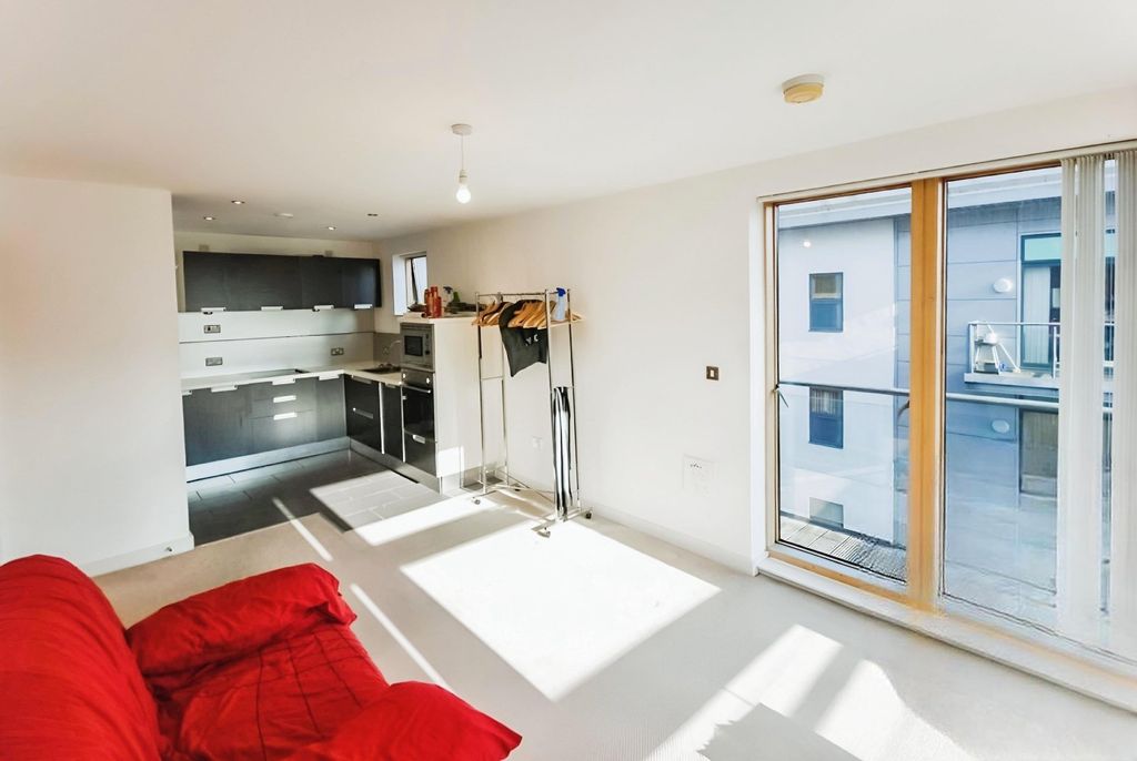 Property photo 2 of 10 Picture No. 34