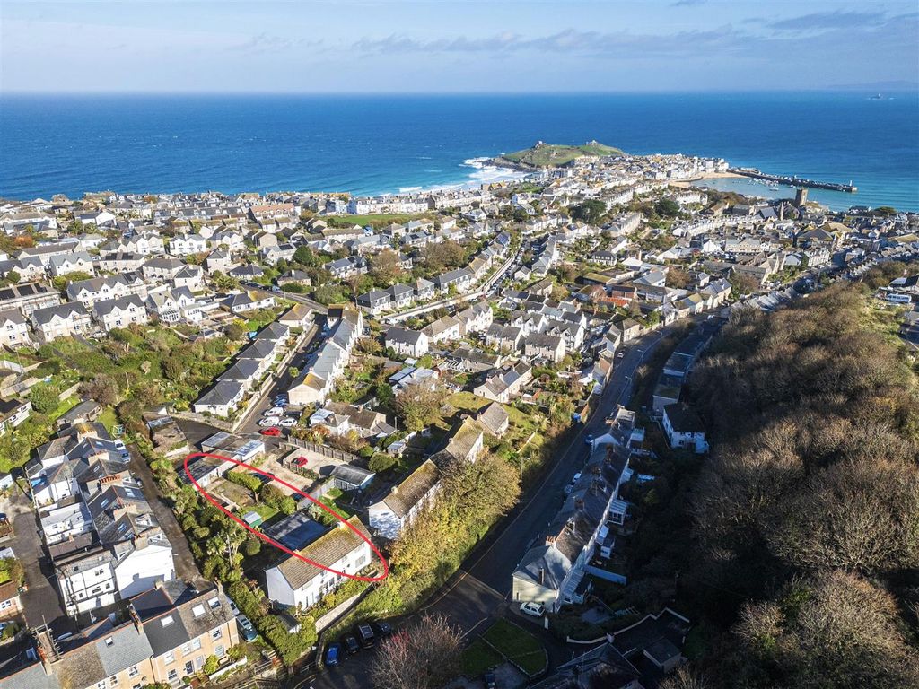 Property photo 1 of 23