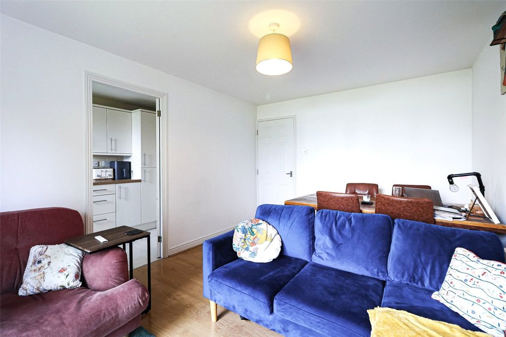 Property photo 3 of 17 Picture No. 48