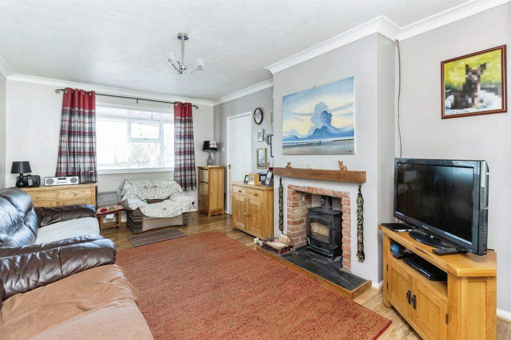 Property photo 3 of 17