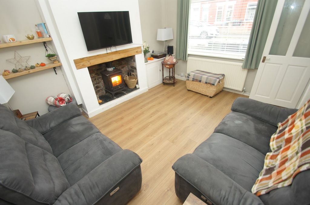 Property photo 3 of 12 Not Specified