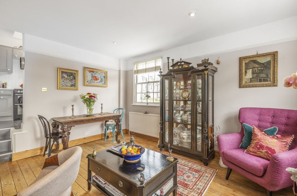 Property photo 2 of 21 Picture No. 04