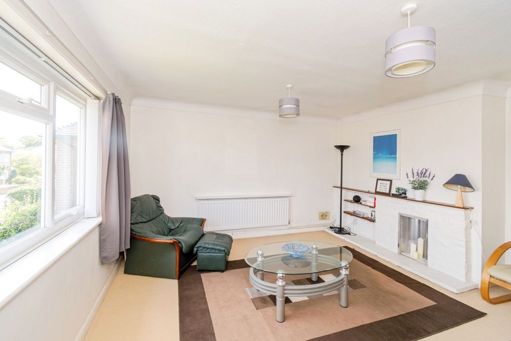 Property photo 3 of 13 Photo