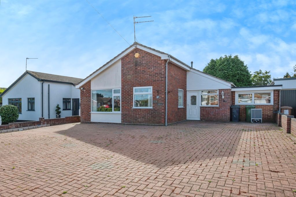 Property photo 2 of 17