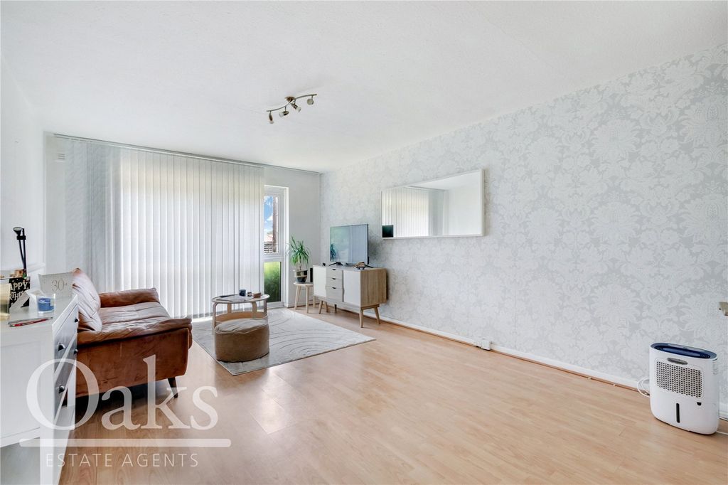 Property photo 2 of 8 Picture No. 01