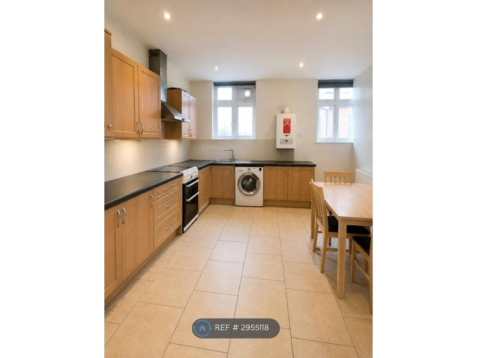 Property photo 2 of 4