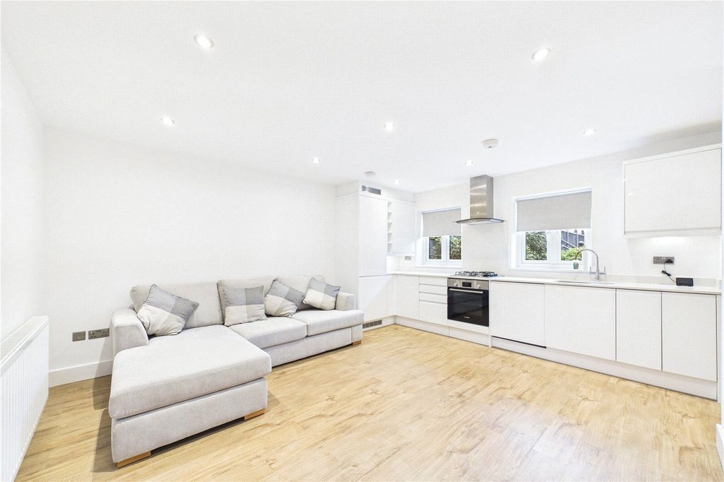 Property photo 2 of 10 Picture No. 13