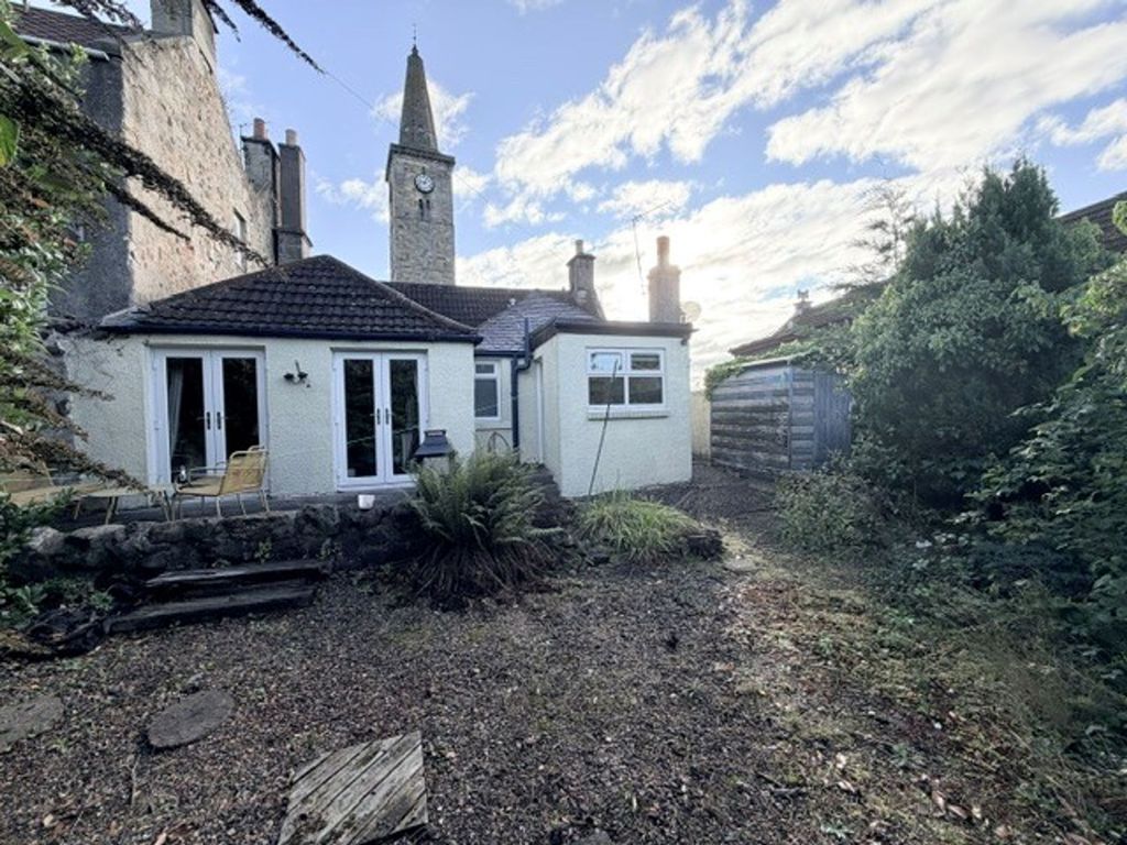 Property photo 2 of 26