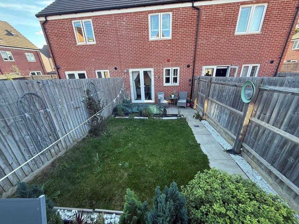 Property photo 3 of 14