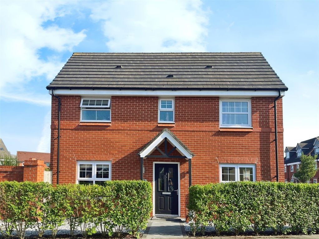 Property photo 1 of 17 77A2A47c-Front 202.Jpg