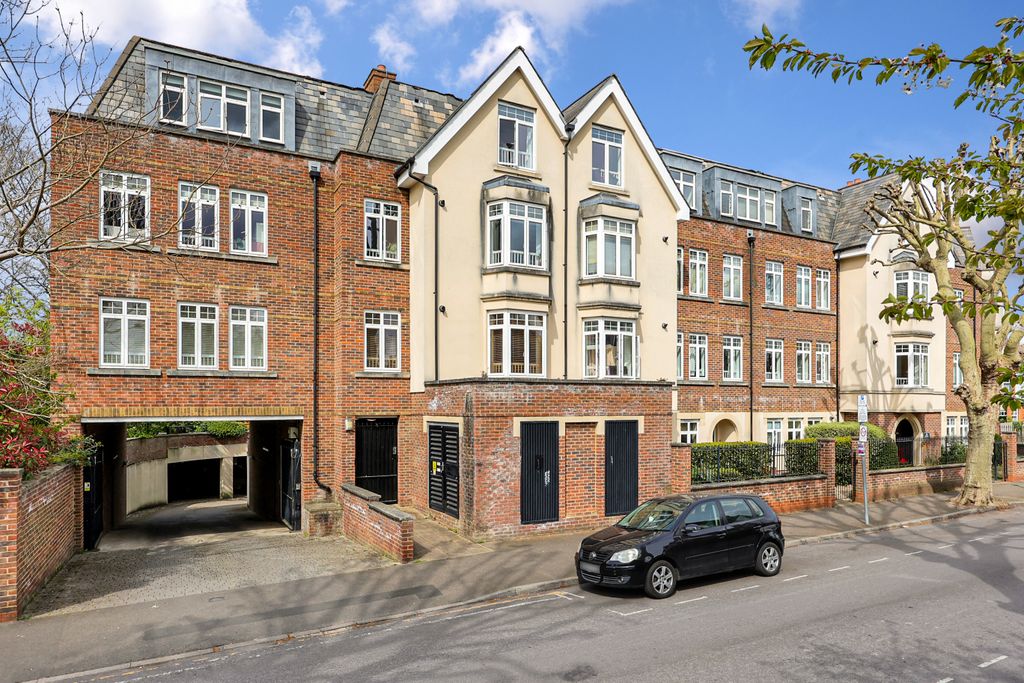 Property photo 1 of 13 9S4A8162