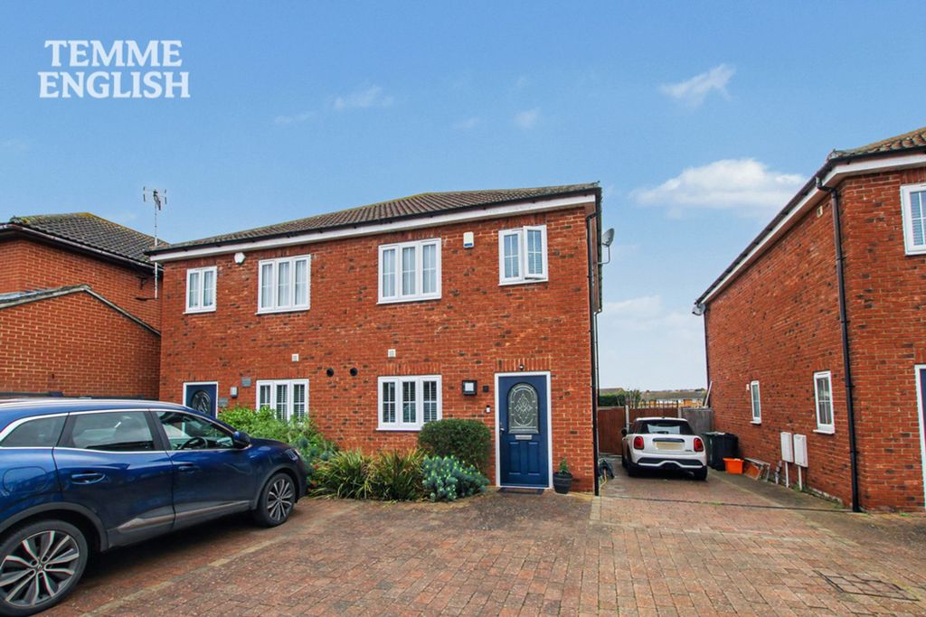 Property photo 1 of 21