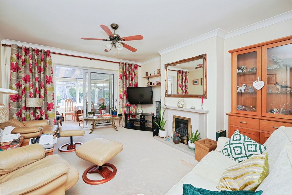Property photo 2 of 14 Pbox-Img.Jpg
